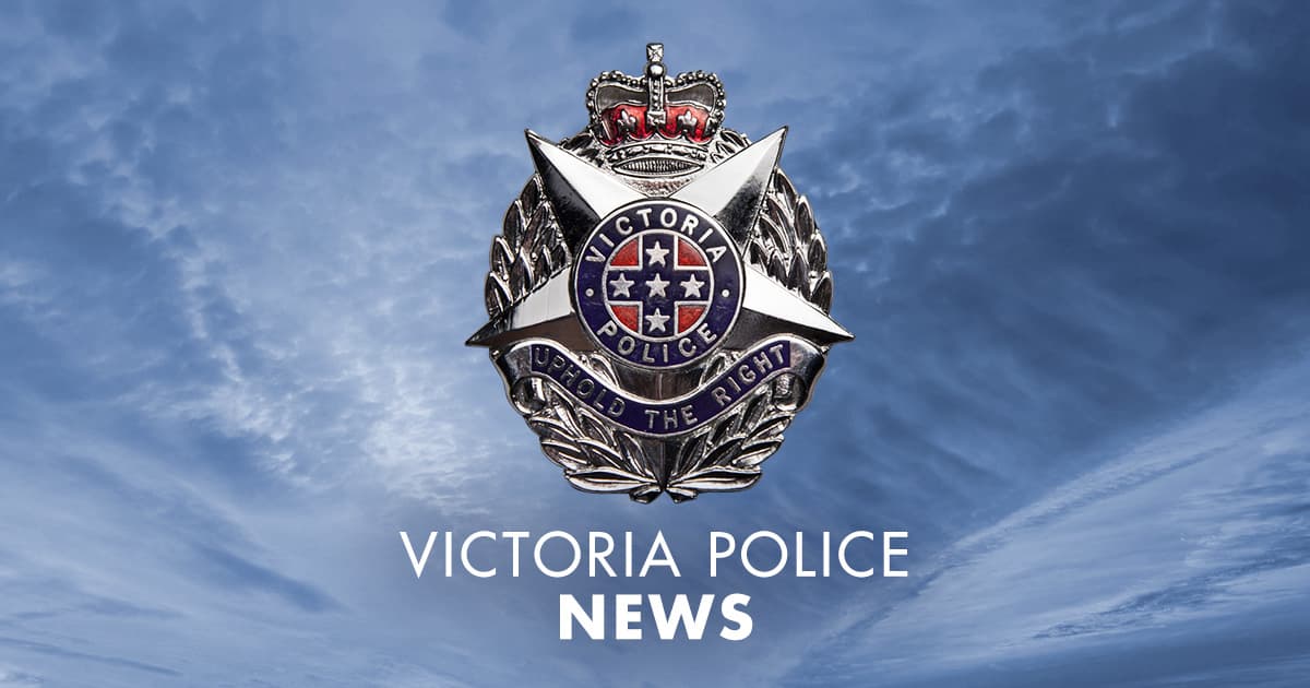 Theft from pokies patron in Castlemaine